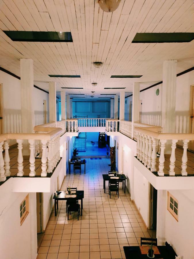 Oasis Skybeach Hostel - เนกอมโบ ภายนอก รูปภาพ