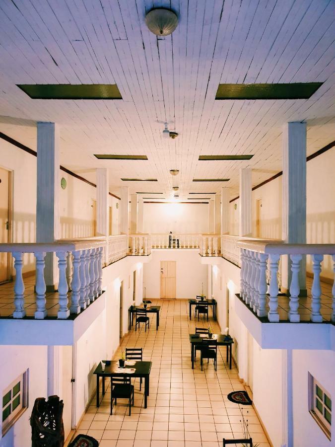 Oasis Skybeach Hostel - เนกอมโบ ภายนอก รูปภาพ