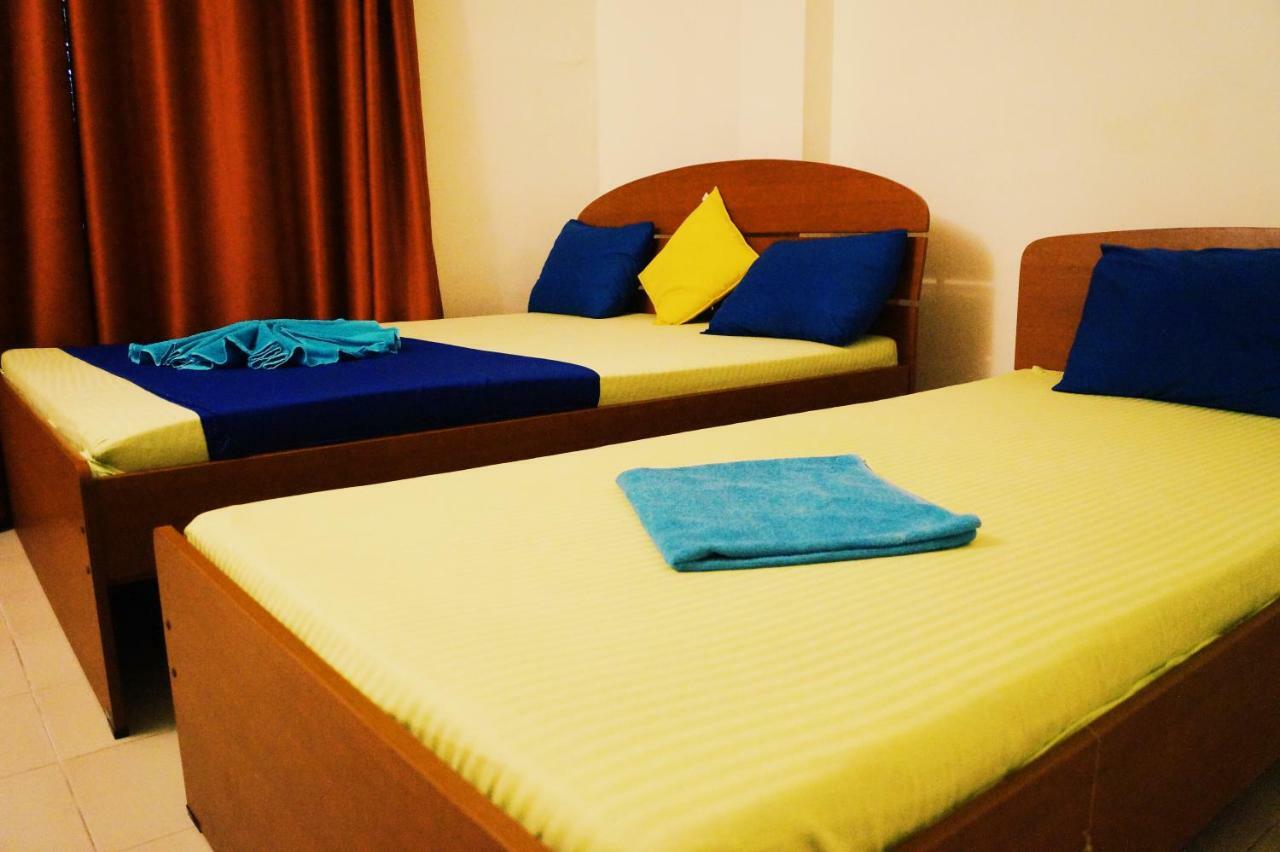 Oasis Skybeach Hostel - เนกอมโบ ภายนอก รูปภาพ